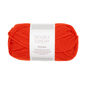 Garnnøste av typen Petiteknit Double Sunday fra Sandnes garn i fargen That Orange Feeling