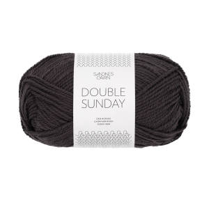 Garnnøste av typen Double Sunday fra Sandnes garn i fargen Bristol Black