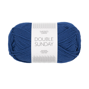 Garnnøste av typen Double Sunday fra Sandnes garn i fargen Blå