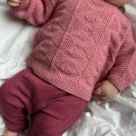 Esther Sweater Baby by PetiteKnit, Strikkepakke