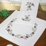 Blomsterduk, påtegnet tekstil til broderi