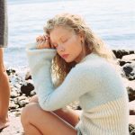 Vollan Sweater med trumpetermer, Strikkepakke