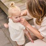 T-skjorte m/engelske blonder, naturhvit - Bilde 2